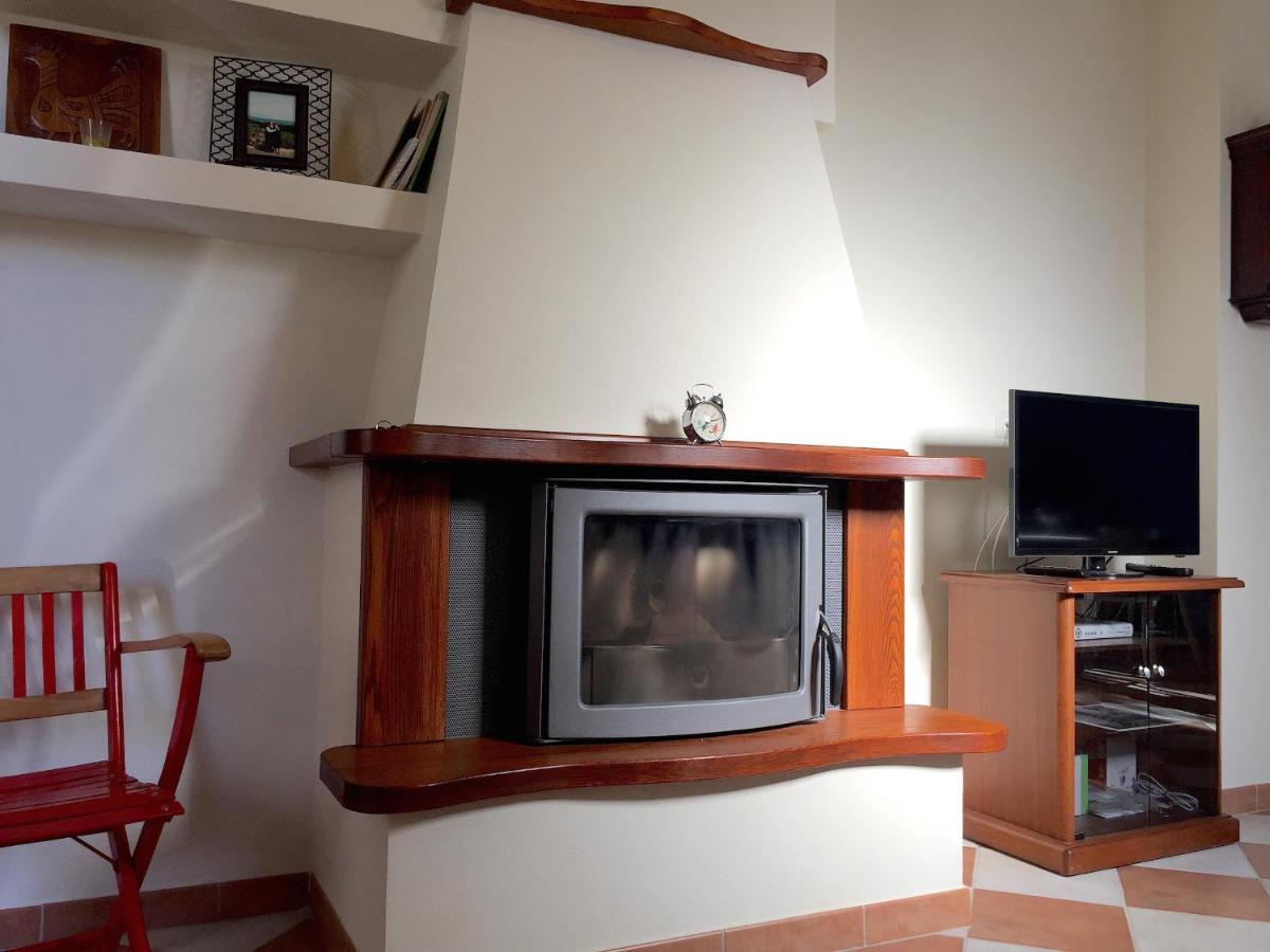 Casa Ondina Ussana - Giardino, Wi-Fi, Aria Condizionata Apartment Bagian luar foto